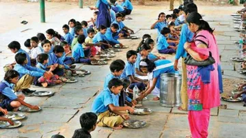 Odisha MDM Scheme in distress, steep dip in beneficiaries