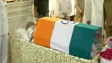Nepal Foreign Minister to attend Vajpayee's funeral