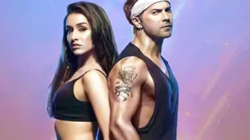 Varun Dhawan and Shraddha Kapoor Slap Each Other (Watch)