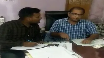 Odisha: Dist Labour Officer Arrested By Vigilance For Bribery