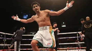 No stopping Vijender, claims 12th successive professional win