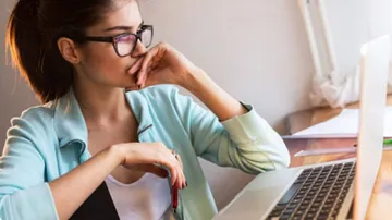COVID-19: Virtual Therapy Getting Popular For Treating Coronavirus Anxiety