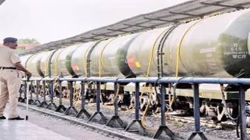 Second 'water train' being filled up for Latur supply: CM Devendra Fadnavis