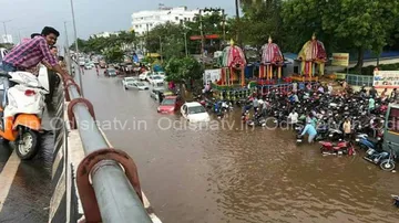 MP Aparajita Sarangi Bats For Clean Bhubaneswar With No Civic Problems