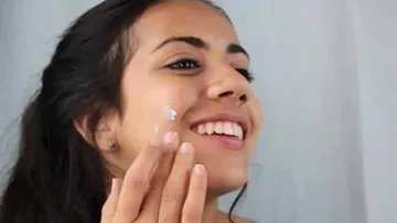 Top 4 Makeup Tips To Look Bright And Beautiful In Winter