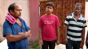 Woman found hanging near Bolangir railway station, murder alleged