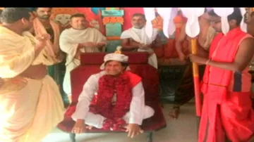Achyuta Samanta tenders apology for 'Pusyaviseka' ritual