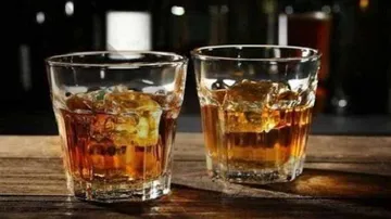 Drinking alcohol will not protect you from COVID-19: WHO