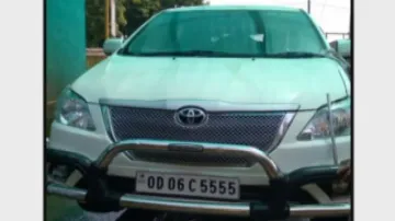 5-yr-old in Odisha 'accidentally locks self in car', dies 