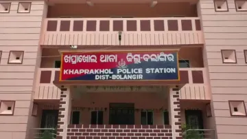 Man kills wife, sets body on fire in Odisha; three arrested  