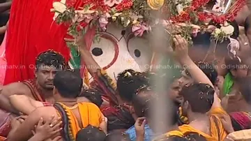 Puri Rath Yatra 2017: Pahandi rituals begin