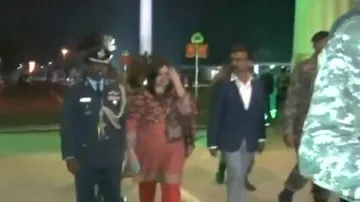 IAF pilot Abhinandan Varthaman returns home