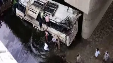 29 passengers killed in Yamuna Expressway accident