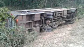 14 injured as bus turns turtle after hitting tree in Keonjhar