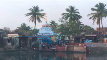 8 injured in acid attack near Akhandalamani temple