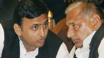 Akhilesh to contest from Kannauj in 2019, Mulayam from Mainpuri