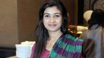 AAP's Alka Lamba to resign from party