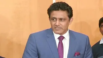  Anil Kumble Opens Up On MS Dhoni’s Retirement