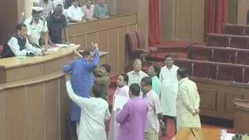 Uproar in Odisha House over scams, Opposition MLAs seek CM's reply