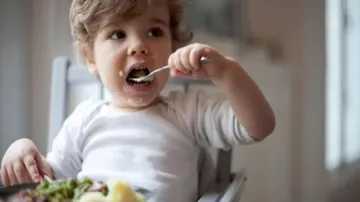 Baby wipes could help trigger food allergy in infants