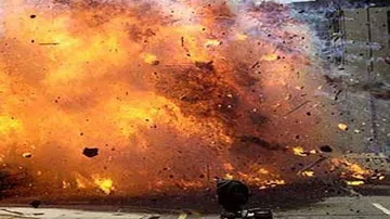 4 killed in Afghanistan bombing