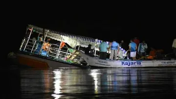 10 missing as boat capsizes in Godavari River in Andhra