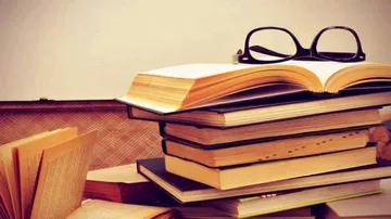 5% duty on imported books: Worried publishers to meet HRD officials