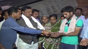 Farmers lend a helping hand to Brunda Sahu’s family
