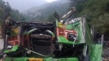 20 Amarnath Yatris injured in Anantnag road accident
