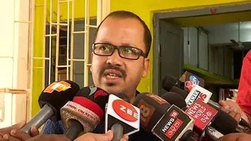 Businessman duped of Rs 1.5 lakh using ‘magic pen’