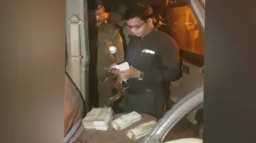 Elections 2019: Unaccounted cash worth over Rs 17 lakh seized in Odisha