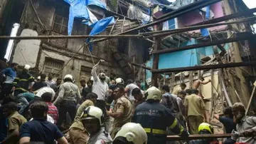Death toll in Mumbai building collapse rises to 13