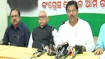 Opposition parties demand Naveen's resignation