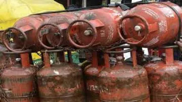 LPG consumers to get cash subsidy in bank A/Cs from Thursday