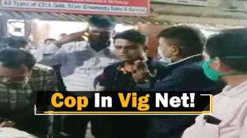 Odisha Police Official Caught While Taking Bribe