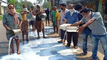 Coronavirus Lockdown Impact: Odisha Dairy Farmers Dump Milk On Road