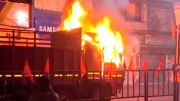 Road mishap: Mob sets two trucks on fire in Bolangir
