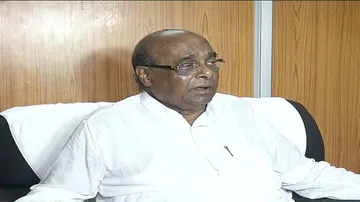 Dama flays chief secy for hailing IOCL over Dhamra gas project