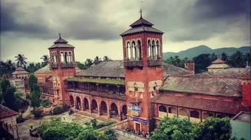 Odisha Urged To Reclaim Parala King’s Land From Andhra’s Control