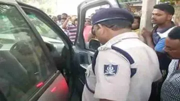 Woman's dead body in car: Husband still absconding; cops intensify probe
