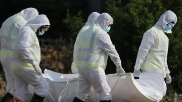 COVID-19: Unmarried Men At Higher Death Risk