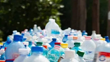 Delhi govt directs all departments to abolish use of single-use plastic items