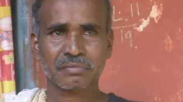 Hit By Poverty, Family Fails To Bring Back Body Of Son From Tamil Nadu