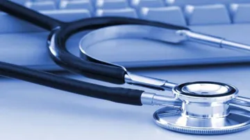 Indian woman doctor gets Global Asian award