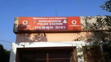 Girl foils rape attempt, files police complaint