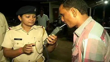 MV Act: Major Crackdown On Drunken Driving, 4 Arrested In Sambalpur, DL Suspended