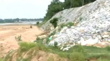 Unsafe river embankments grave concern for villagers of Jajpur, Balasore