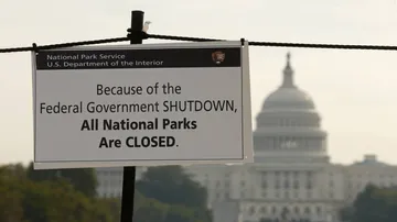 US government shuts down