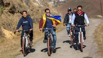 When Salman Khan went on a cycling trip with Union Minister Kiren Rijiju