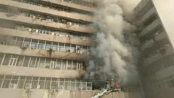 Fire breaks out in Lok Nayak Bhawan